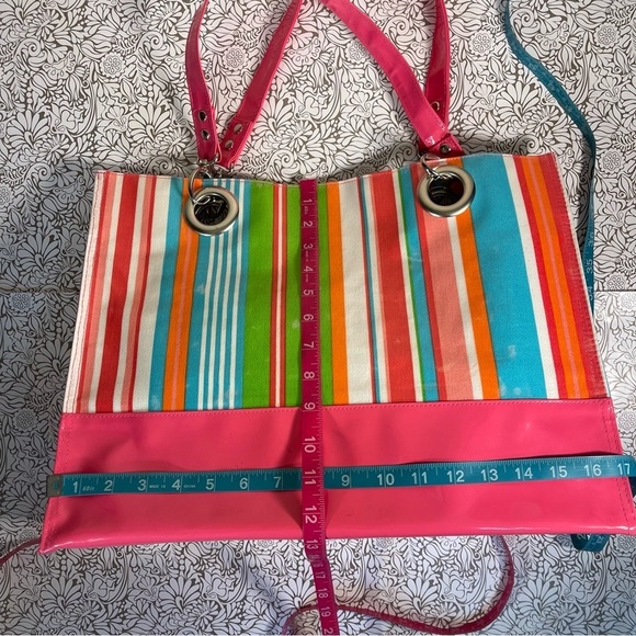 TWO'S Company Large PVC Beach Bag - Picture 10 of 14